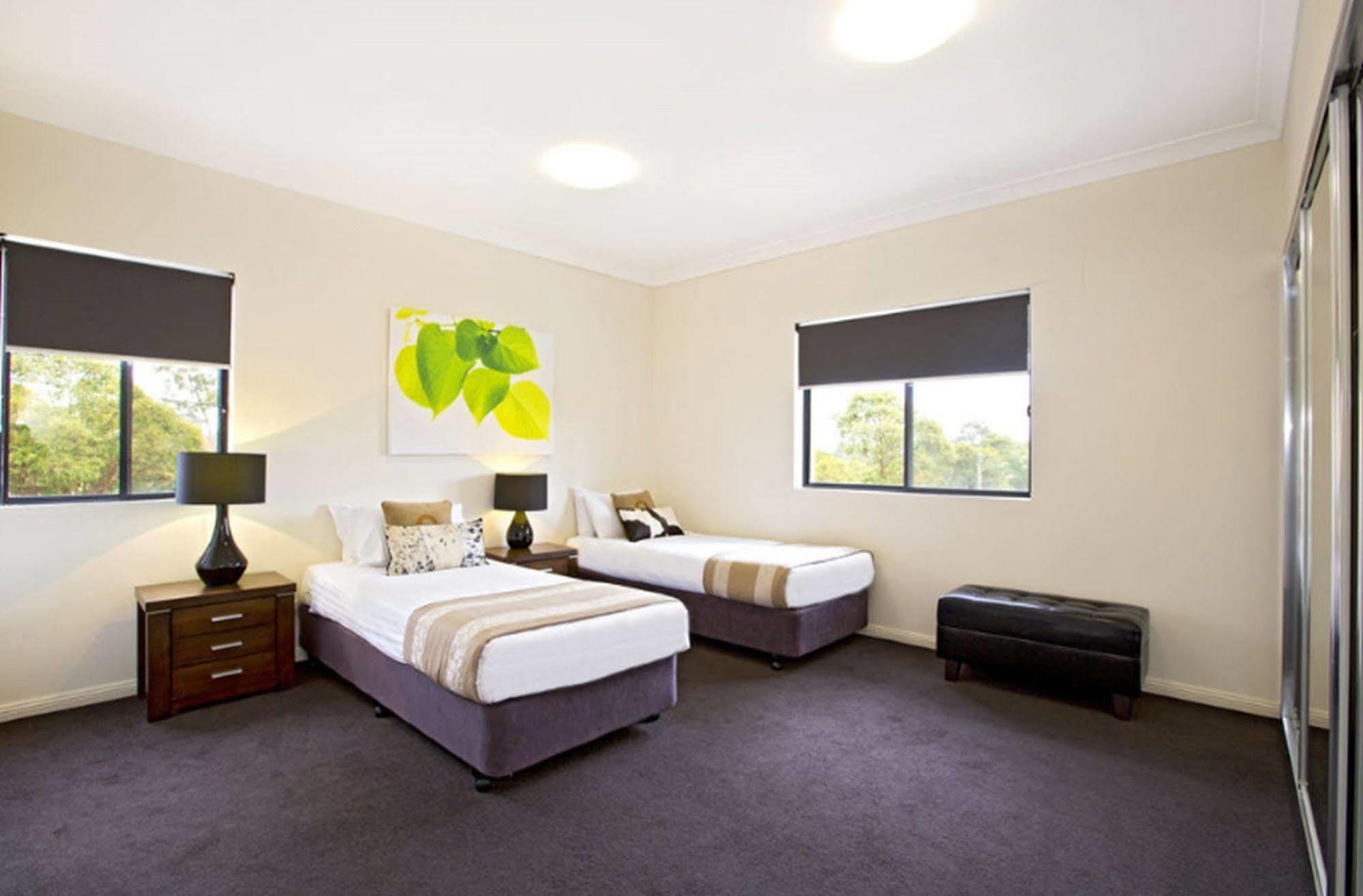 Astina Serviced Apartments - Central Penrith Eksteriør billede